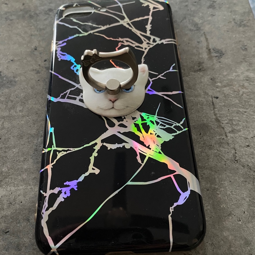 iPhone 8 Plus case with Ring finger holder!